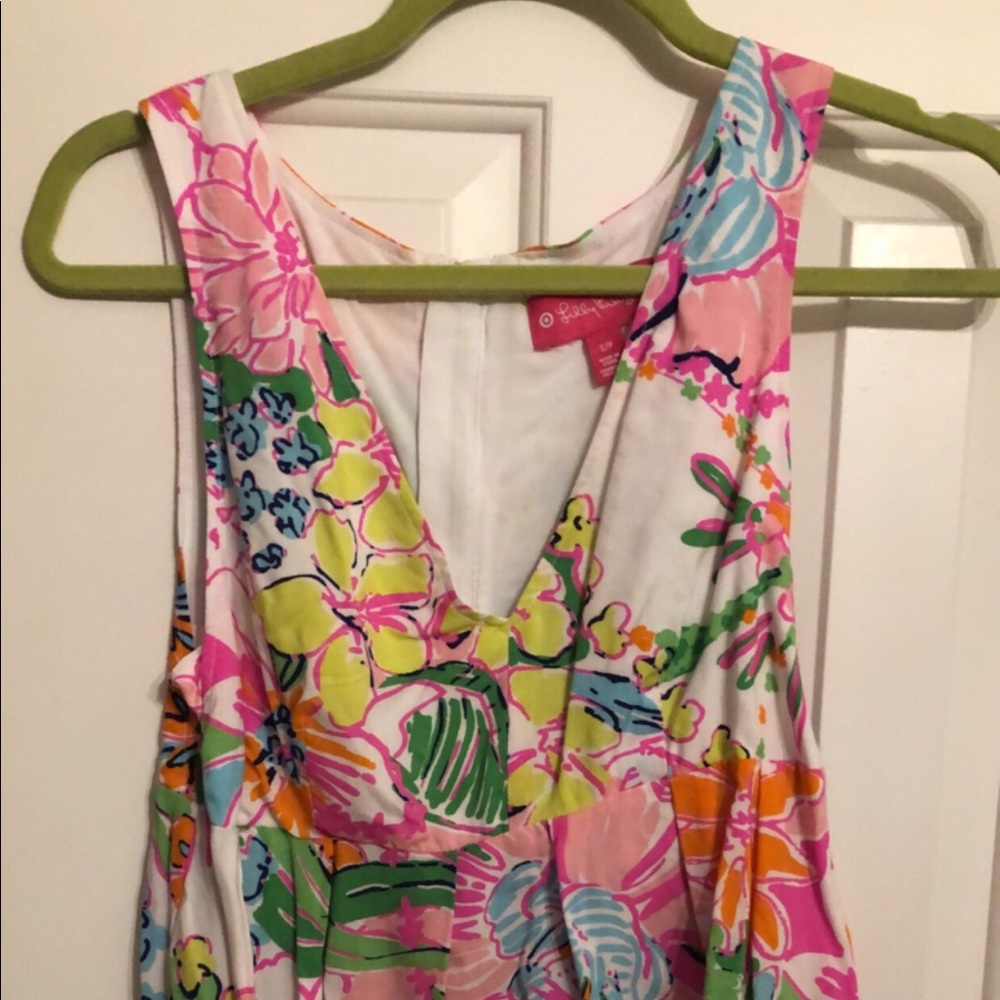 Lily P v neck top